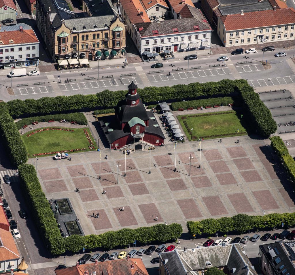 Lidköping nya stadens torg med rådhuset